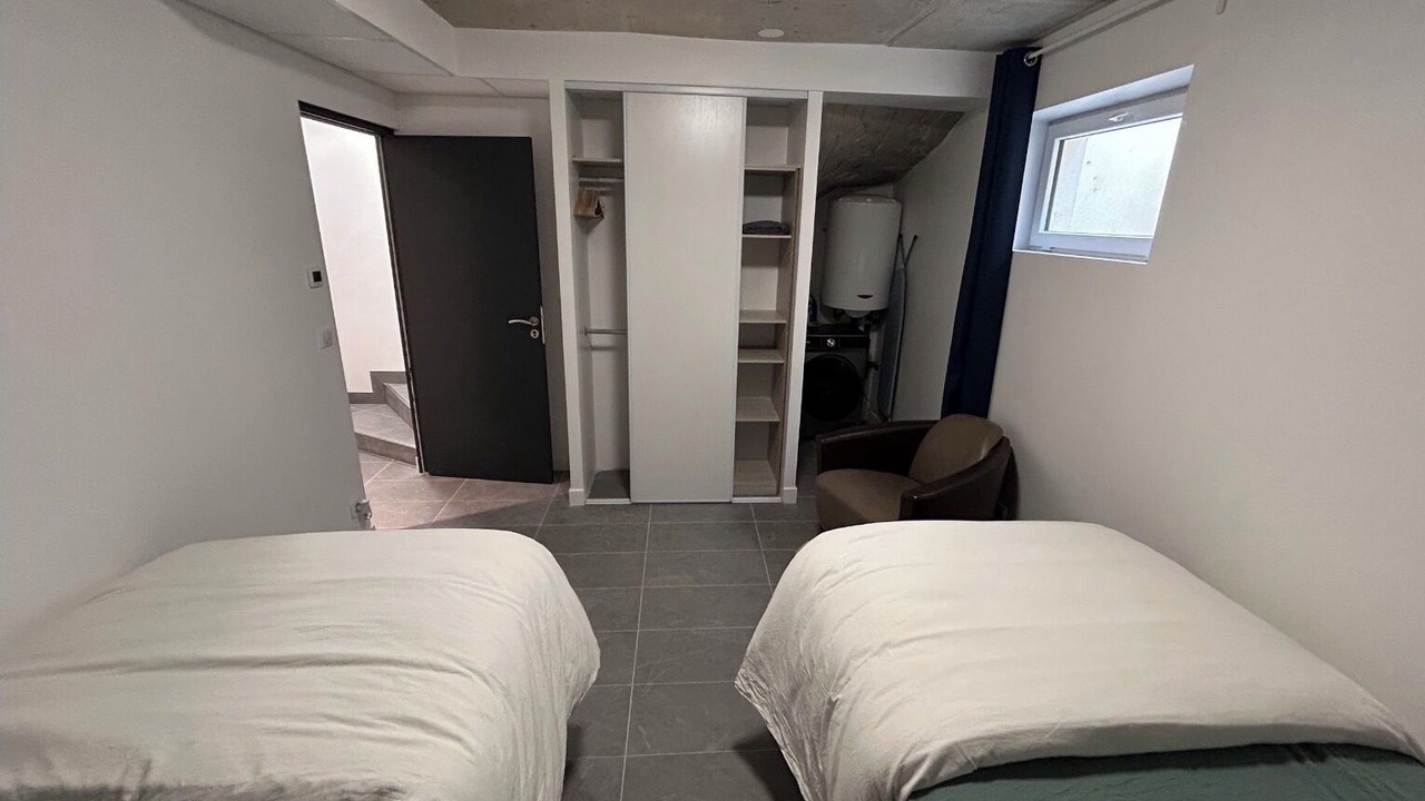 Photo of Bedroom in Drancy