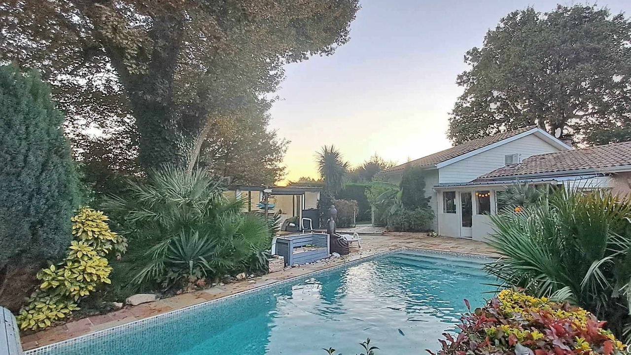 Photo of Outdoor in Saint-Magne