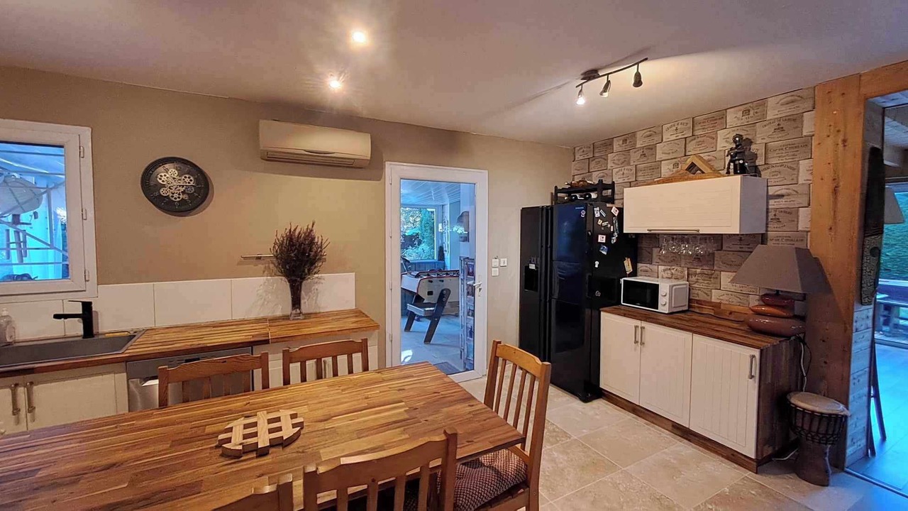Photo of Kitchen in Saint-Magne