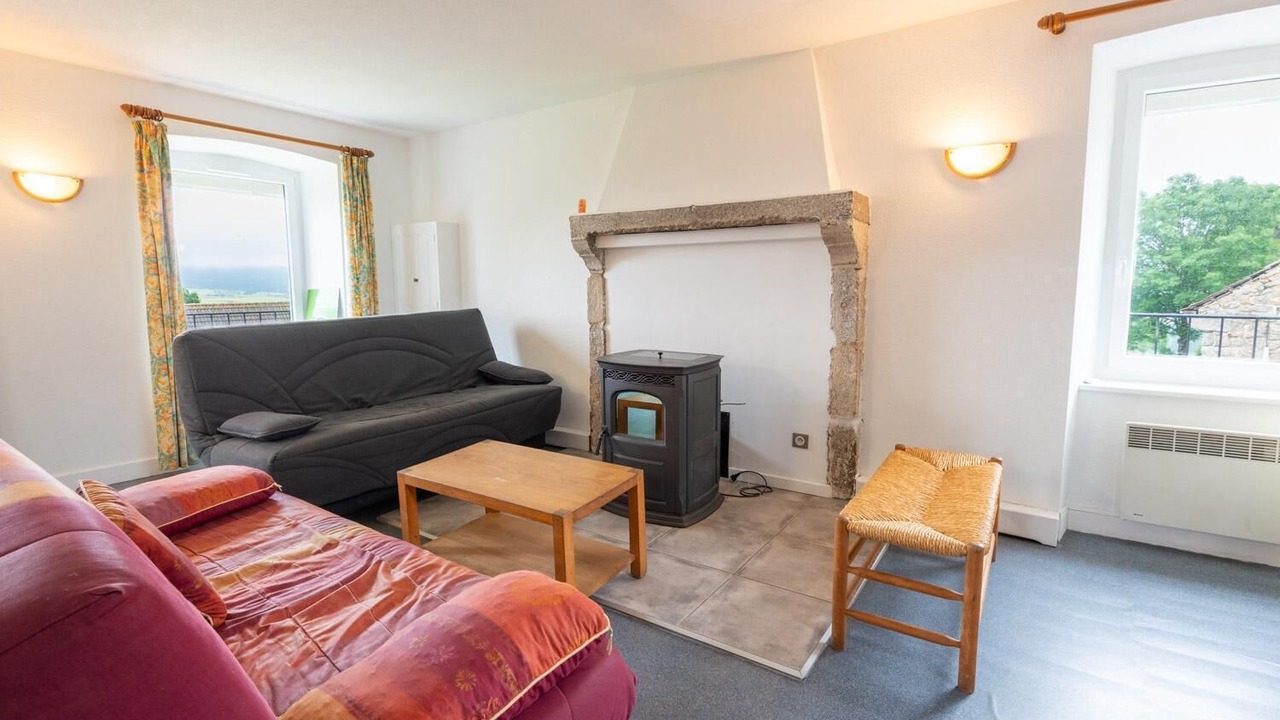 Photo of Livingroom in Saint-Paul-le-Froid