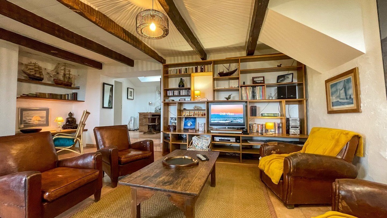 Photo of Livingroom in Le Ru