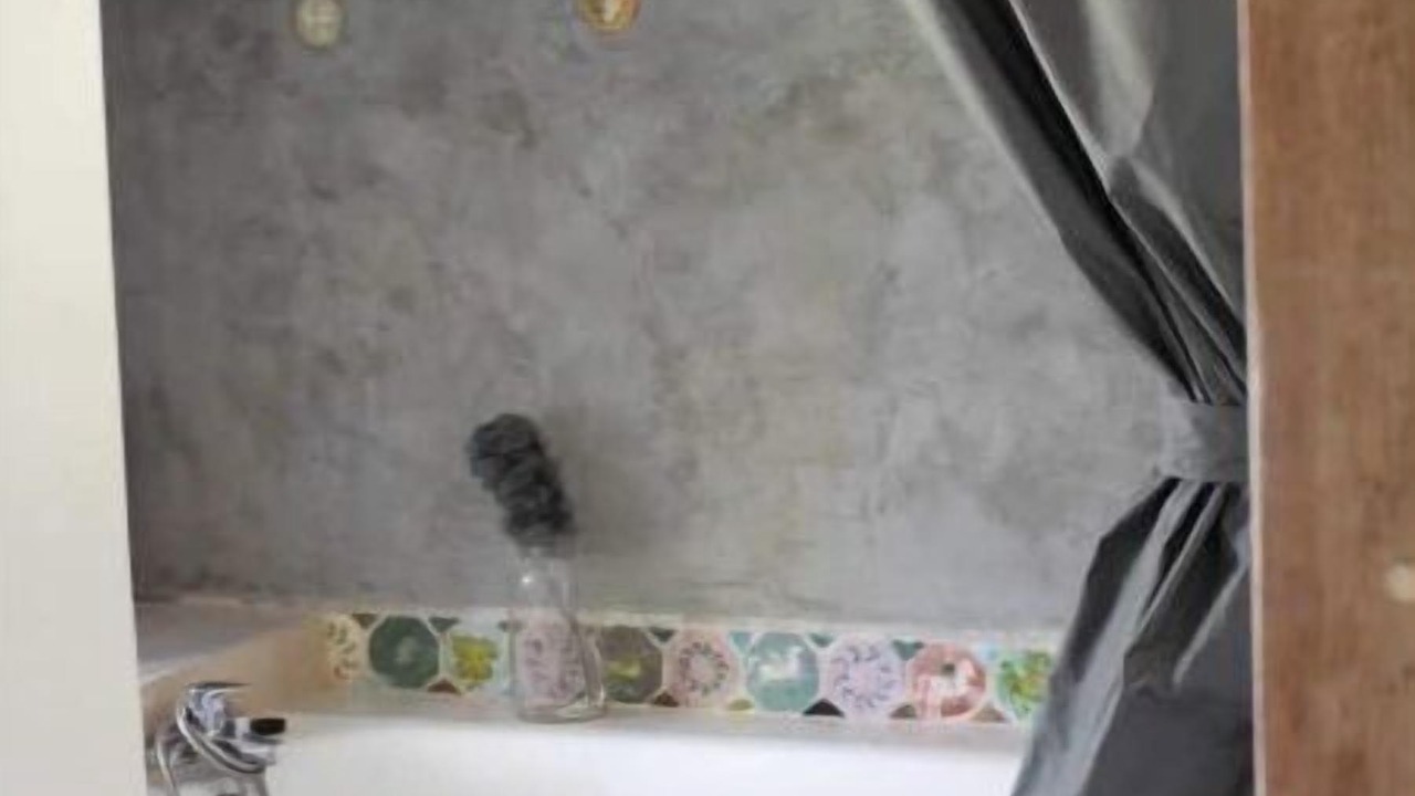 Photo of Bathroom in Limoux