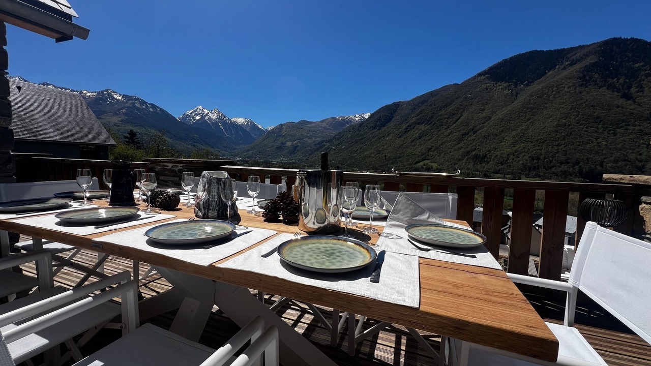 Photo of Outdoor in Guchan