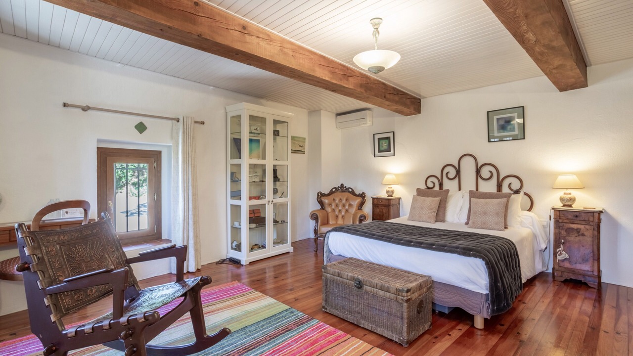 Photo of Bedroom in Sainte-Colombe-de-la-Commanderie