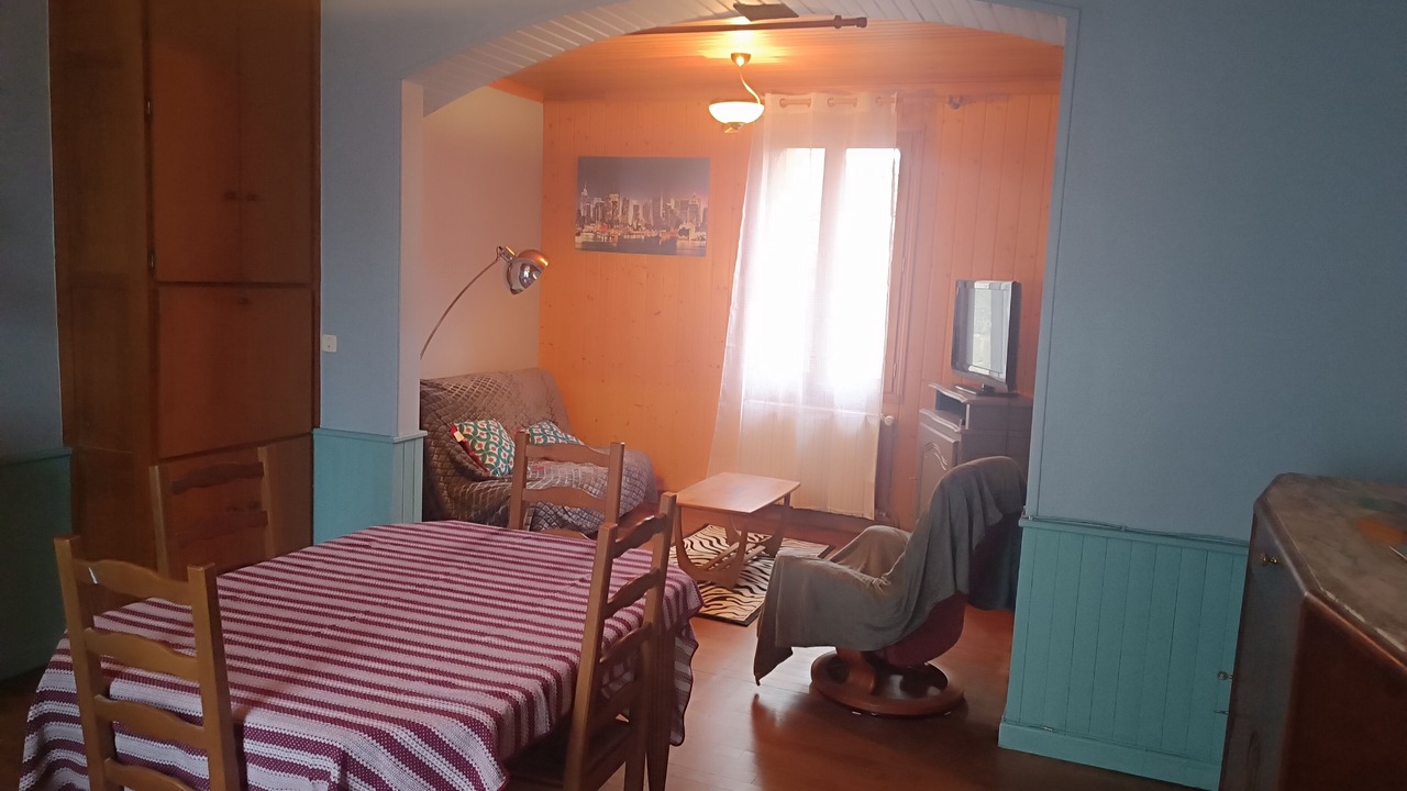 Photo of Livingroom in Perrier