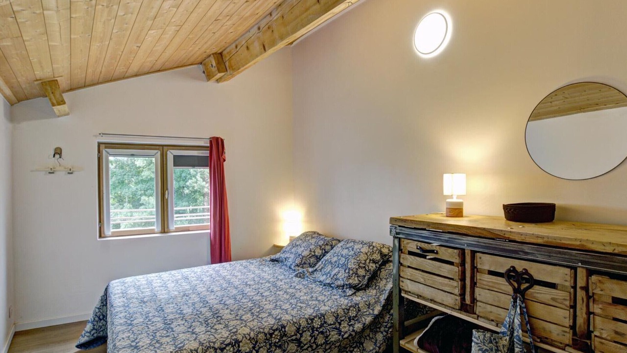 Photo of Bedroom in Saint-Jean-Soleymieux