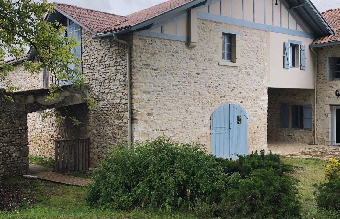 Photo of Outdoor in Came