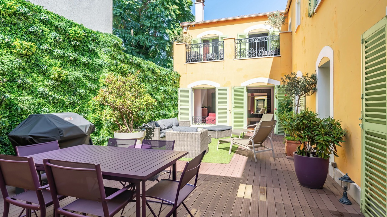 Photo of Outdoor in La Garenne-Colombes