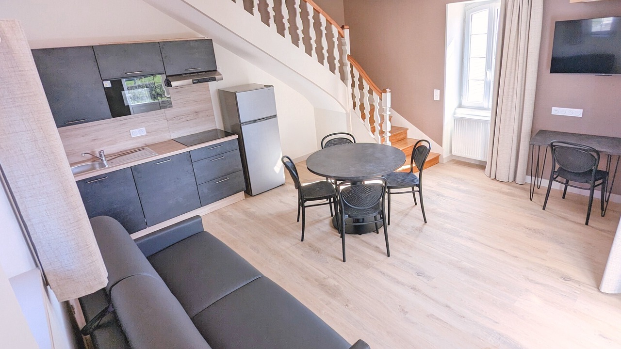 Photo of Livingroom in Saint-Crepin-et-Carlucet