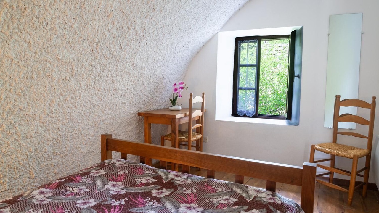 Photo of Bedroom in Laval-du-Tarn