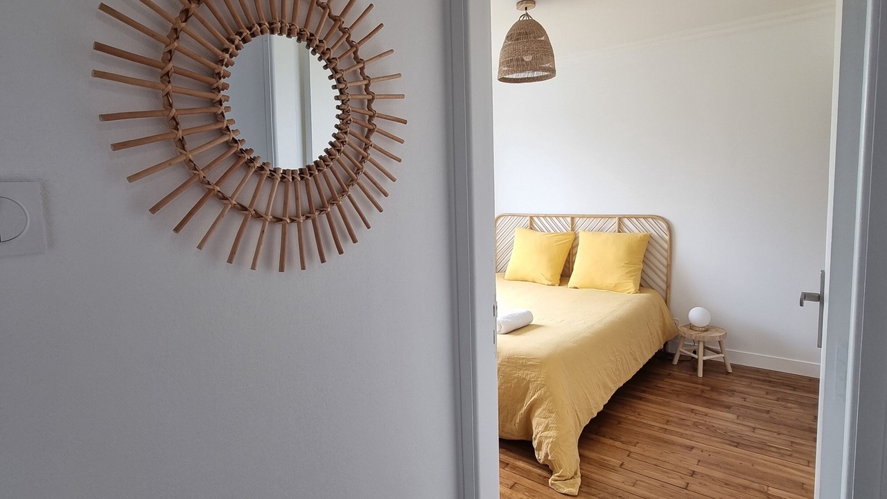 Photo of Bedroom in Saint-Jean-Trolimon