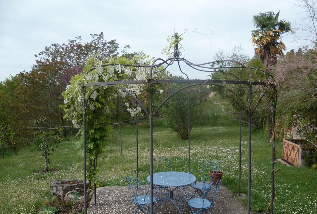 Photo of Outdoor in Belaye