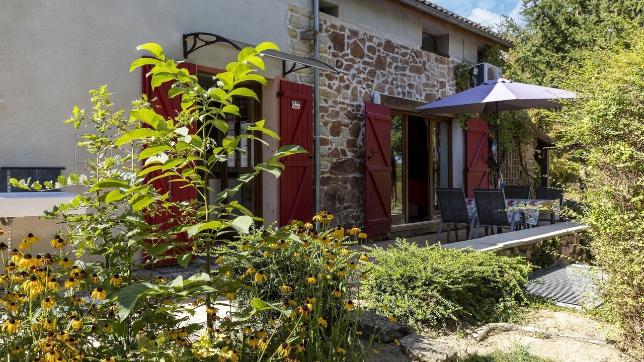 Photo of Patio Balcony in Rouy