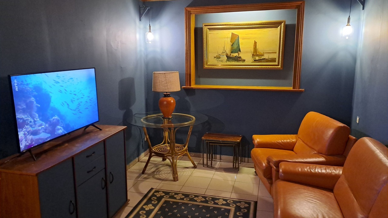 Photo of Livingroom in Saint-Jean-sur-Mayenne