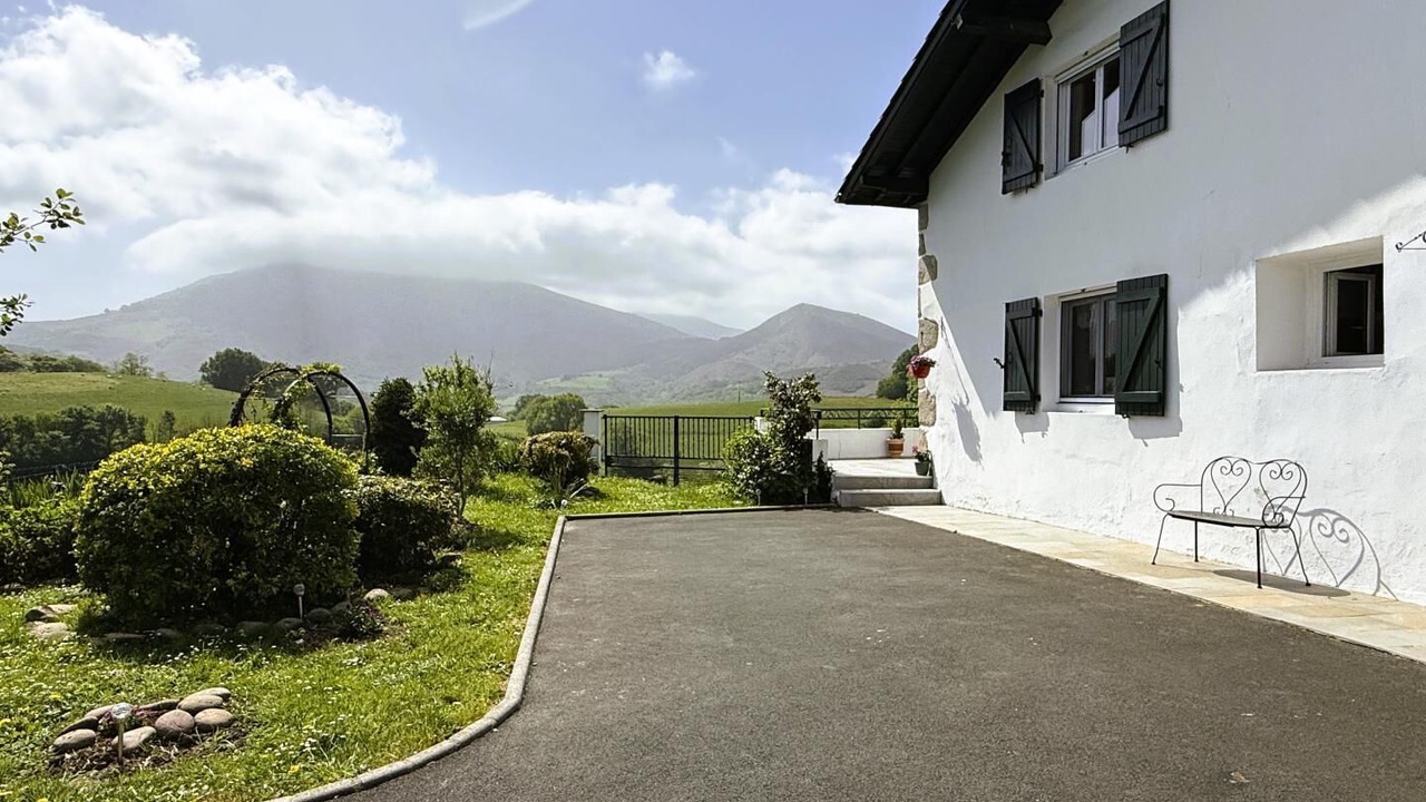 Photo of Outdoor in Macaye
