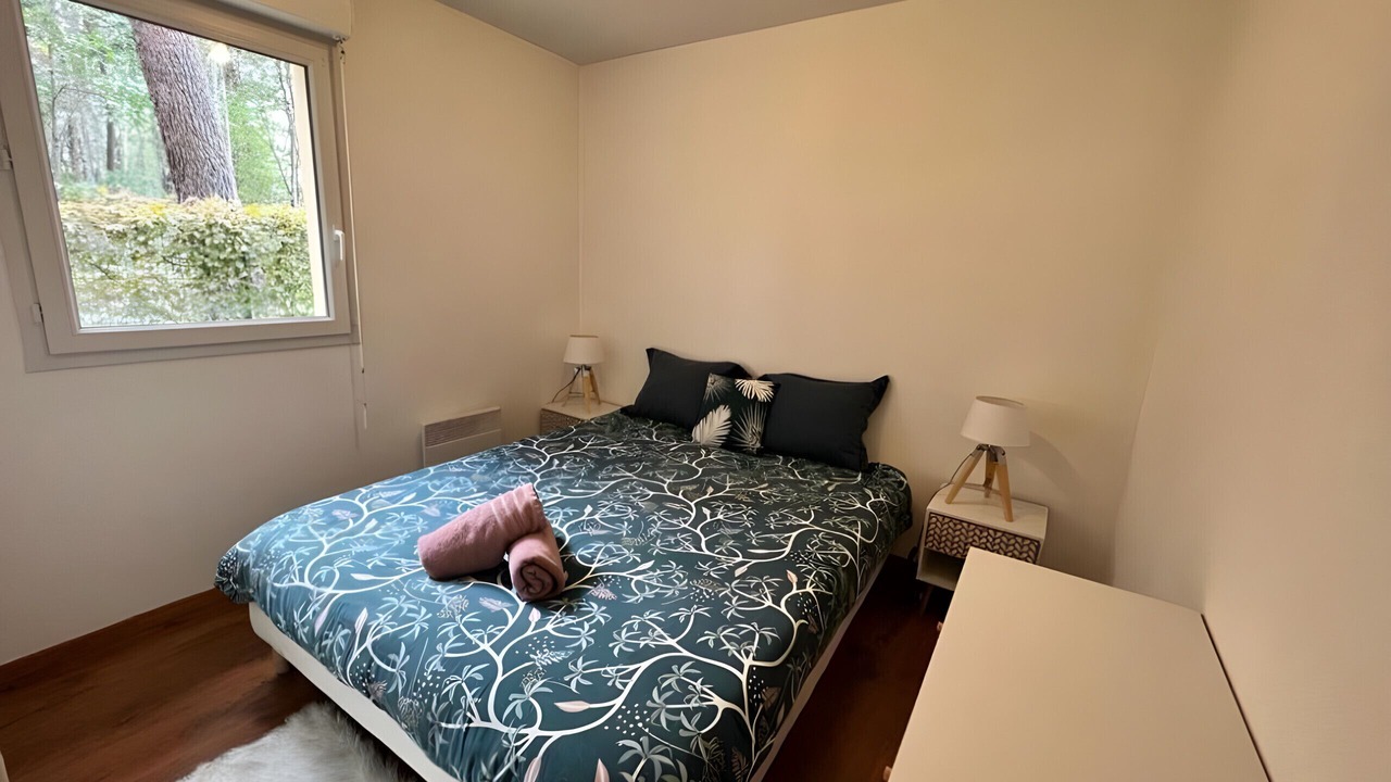 Photo of Bedroom in Pin - Vert Galant