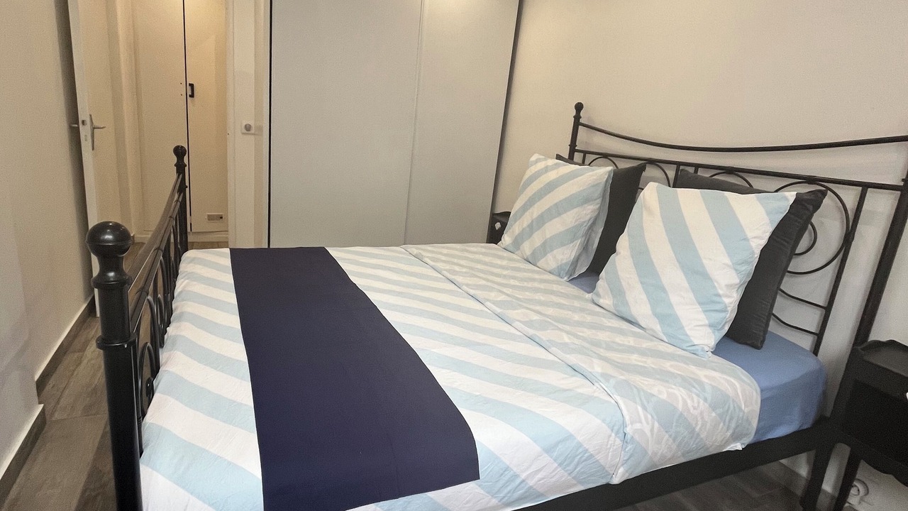 Photo of Bedroom in Roissy-en-Brie