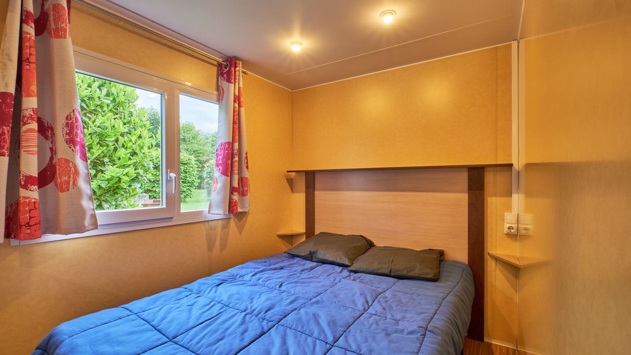 Photo of Bedroom in Mens