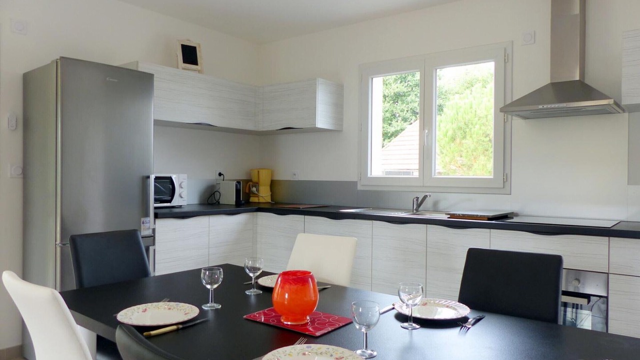Photo of Kitchen in Saint-Remy-en-Rollat