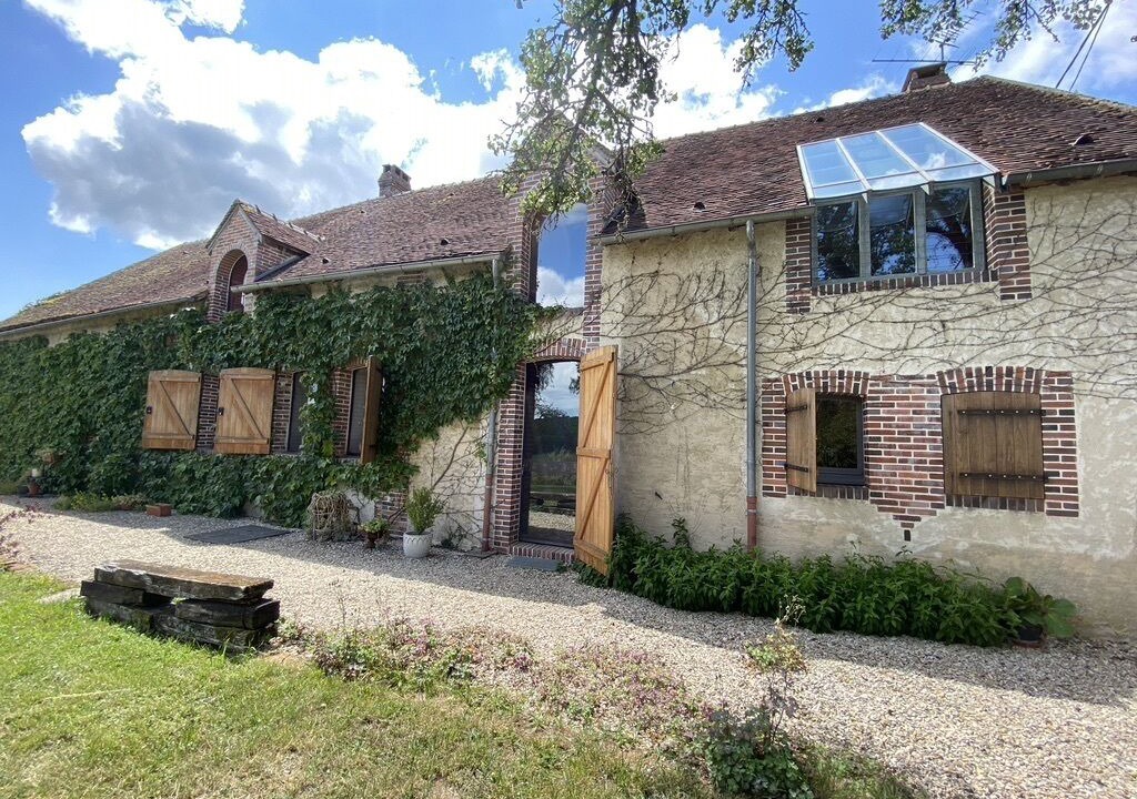 Photo of Outdoor in La Ferte-Loupiere