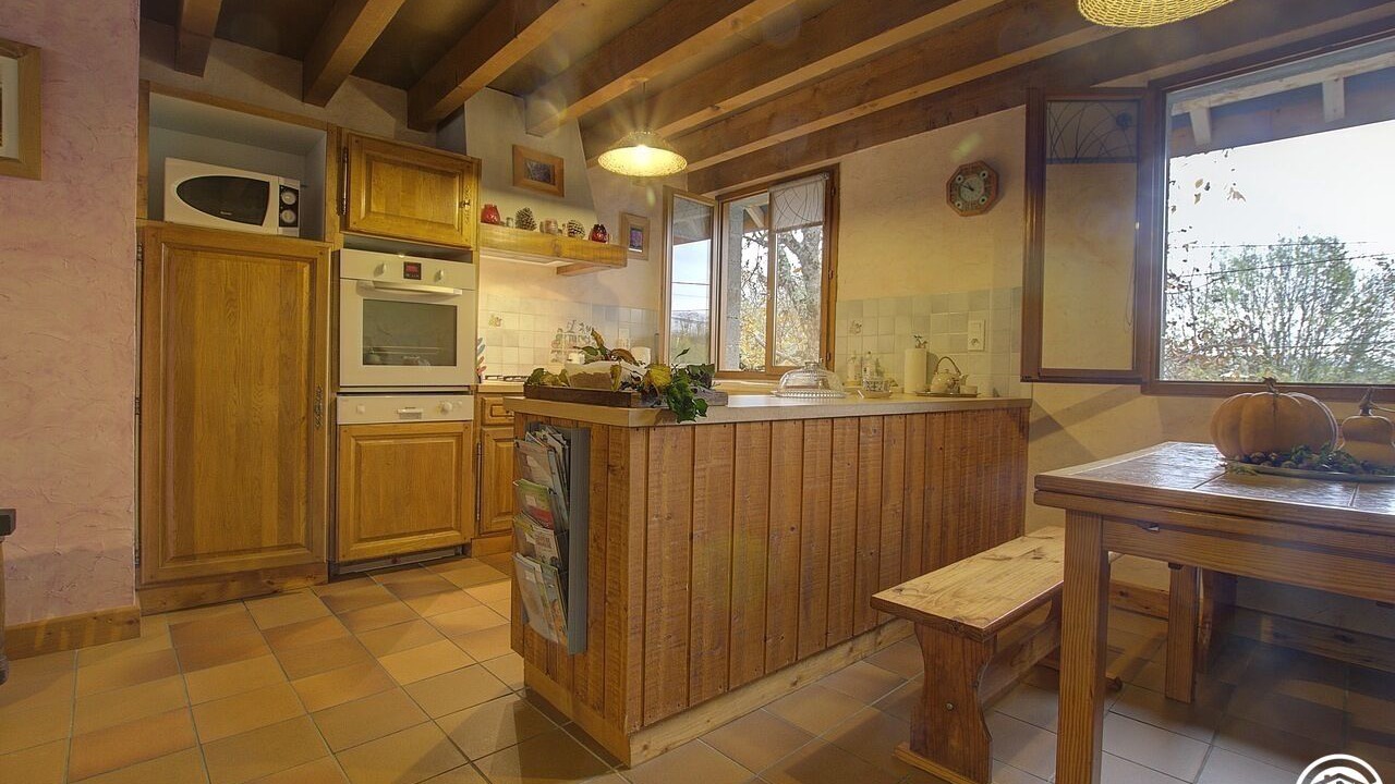Photo of Kitchen in Andert-et-Condon