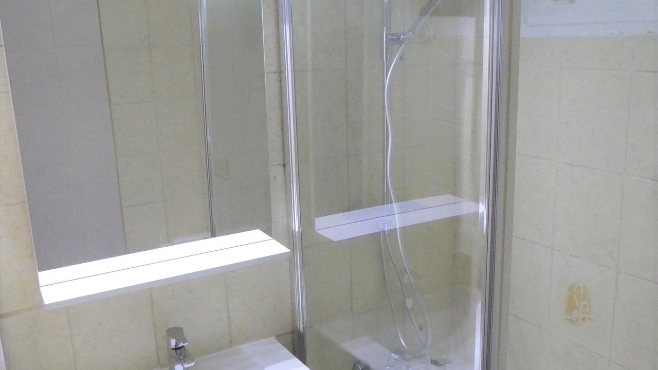 Photo of Bathroom in Rive Droite