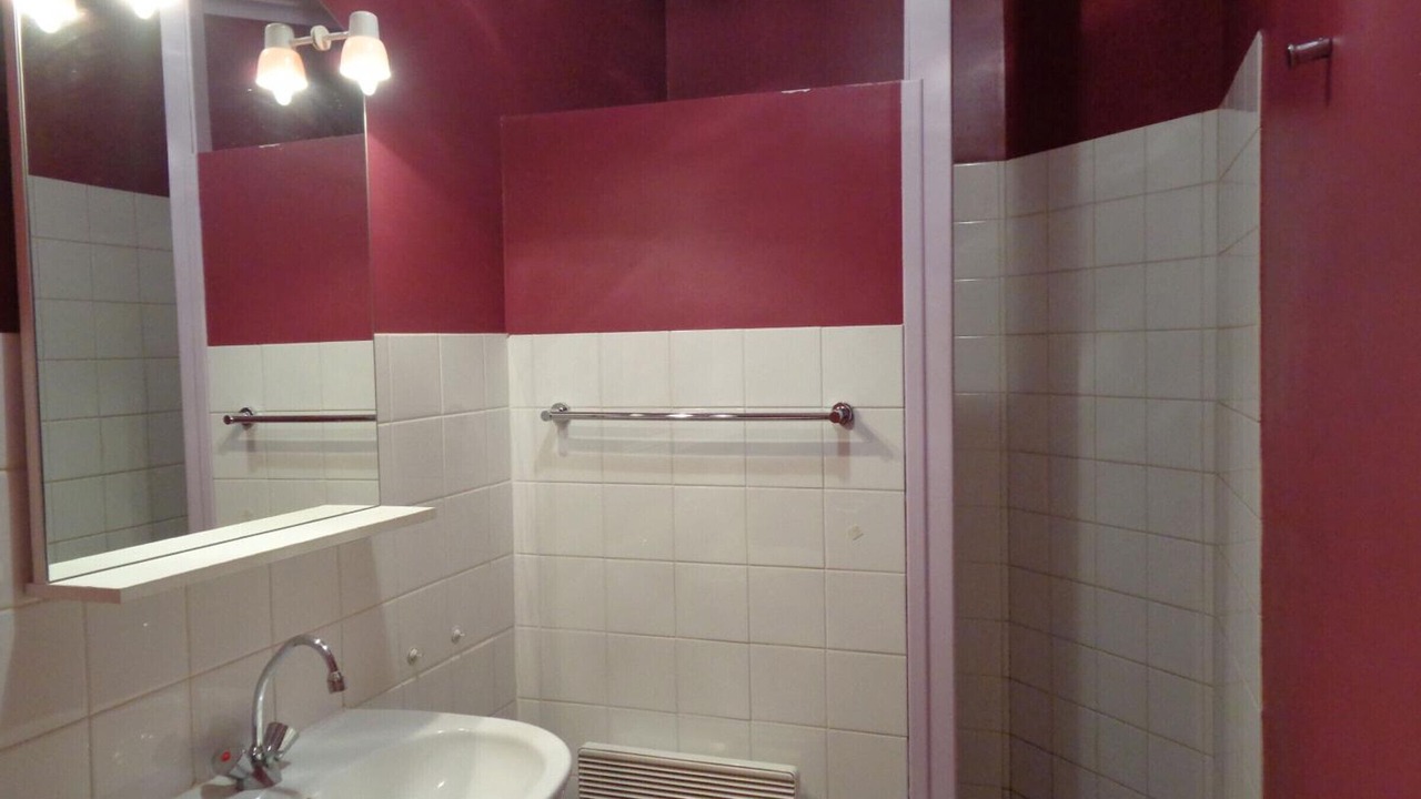 Photo of Bathroom in Saint-Andre-dʼApchon
