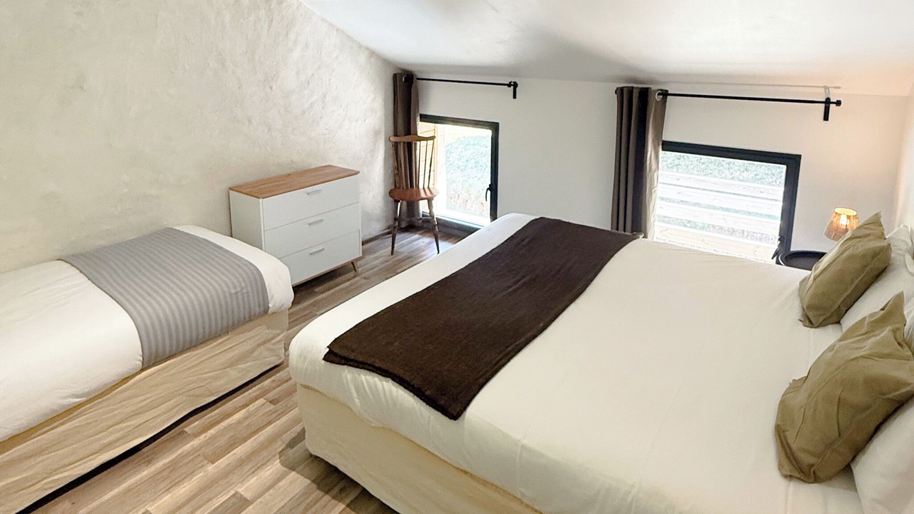 Photo of Bedroom in La Gripperie-Saint-Symphorien