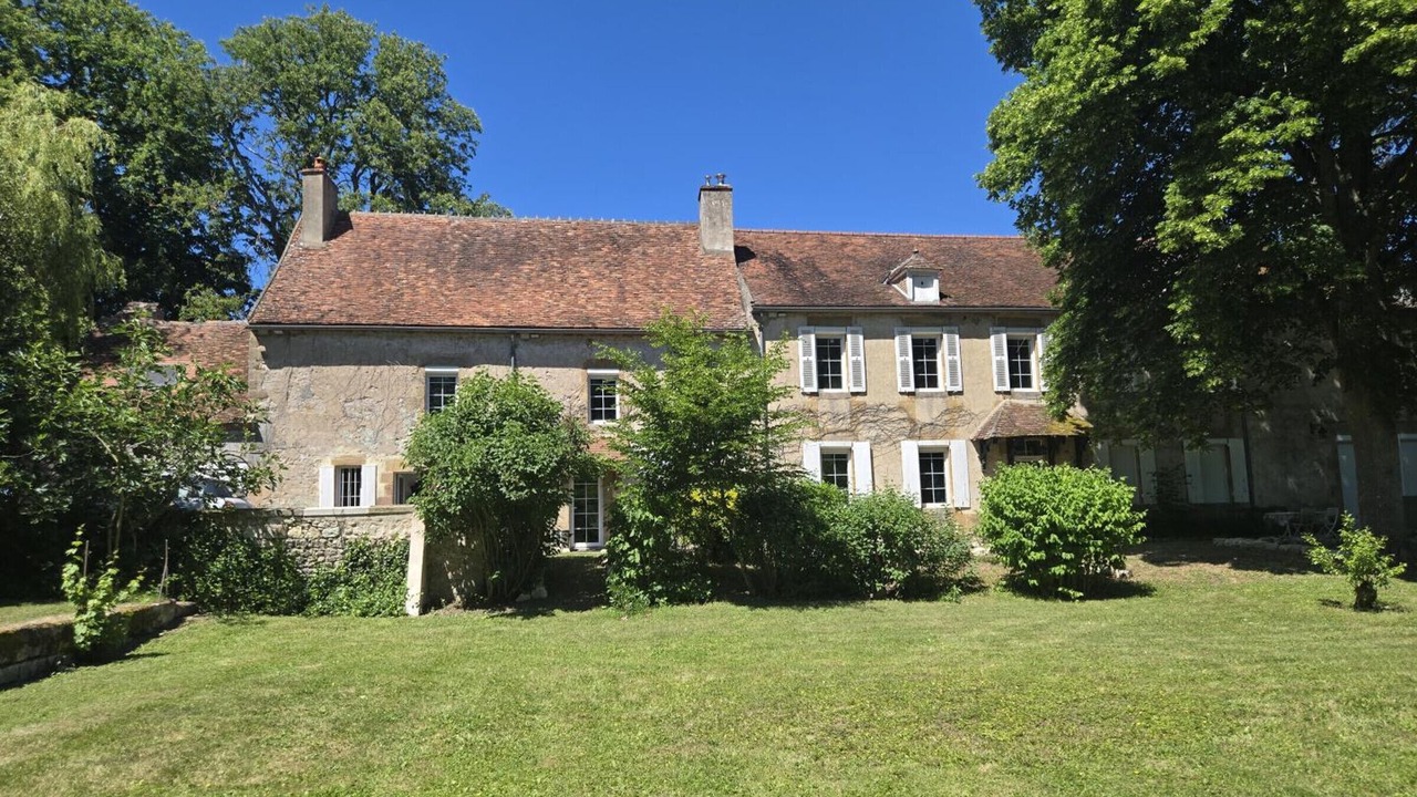 Photo of Outdoor in Souvigny