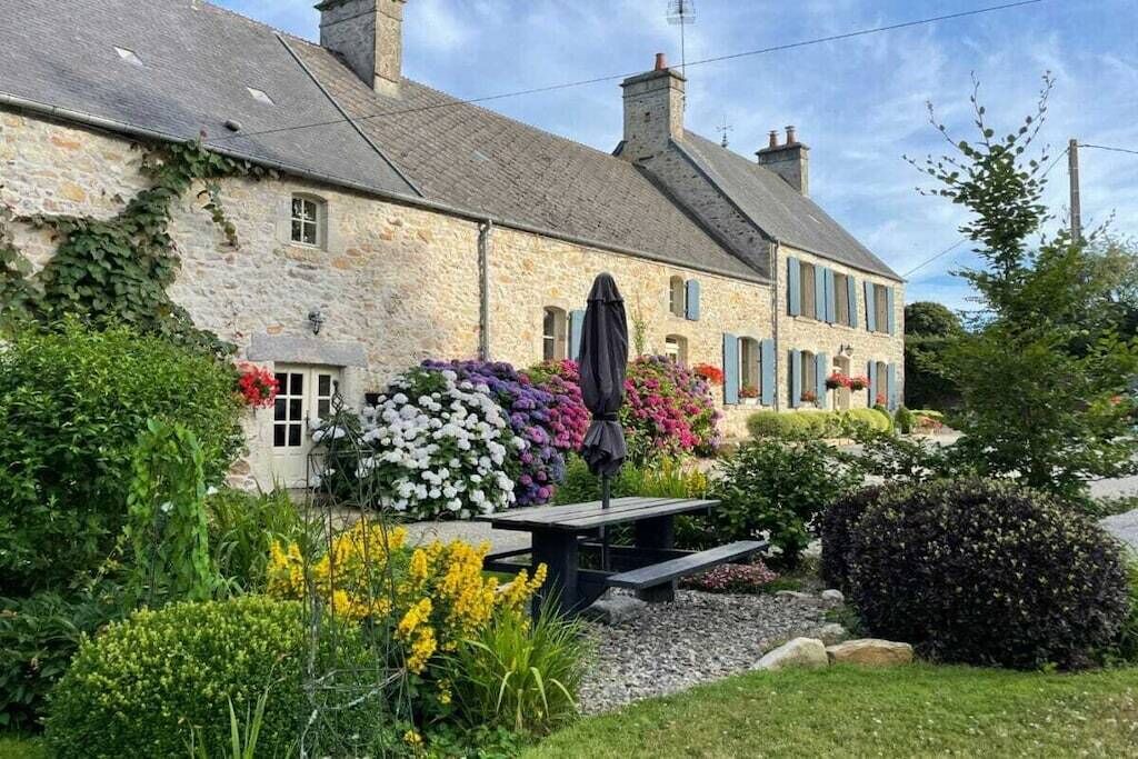 Photo of Outdoor in Bricquebec-en-Cotentin