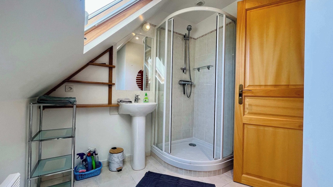 Photo of Bathroom in Barfleur