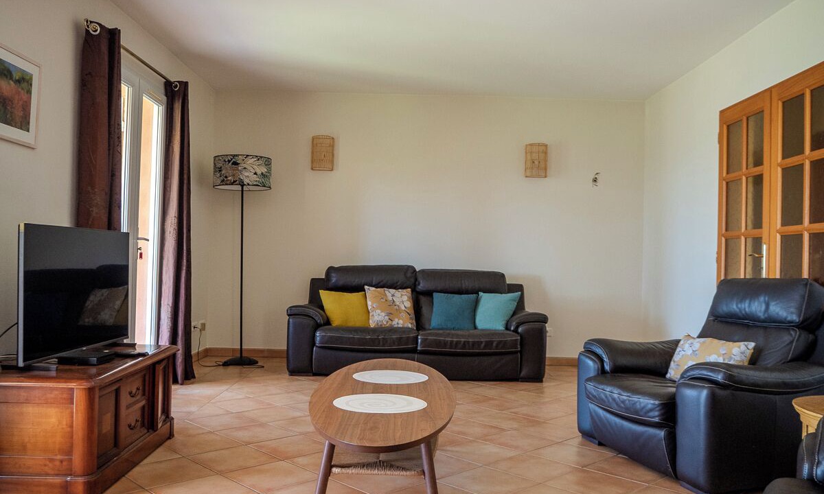 Photo of Livingroom in Saint-Etienne-les-Orgues