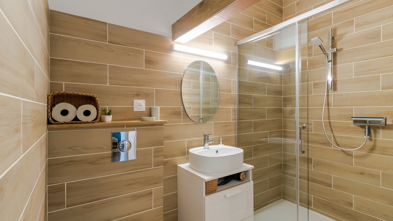 Photo of Bathroom in Savignac-les-Eglises