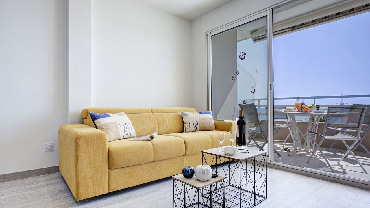 Photo of Livingroom in Mediterranee