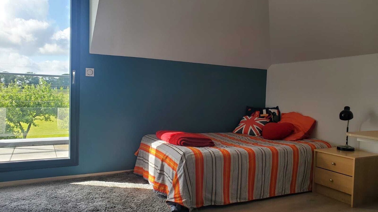 Photo of Bedroom in Plumergat