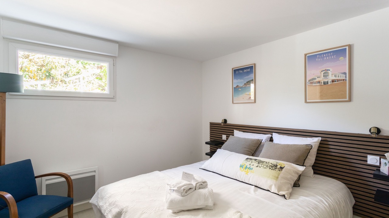 Photo of Bedroom in Pleneuf-Val-Andre
