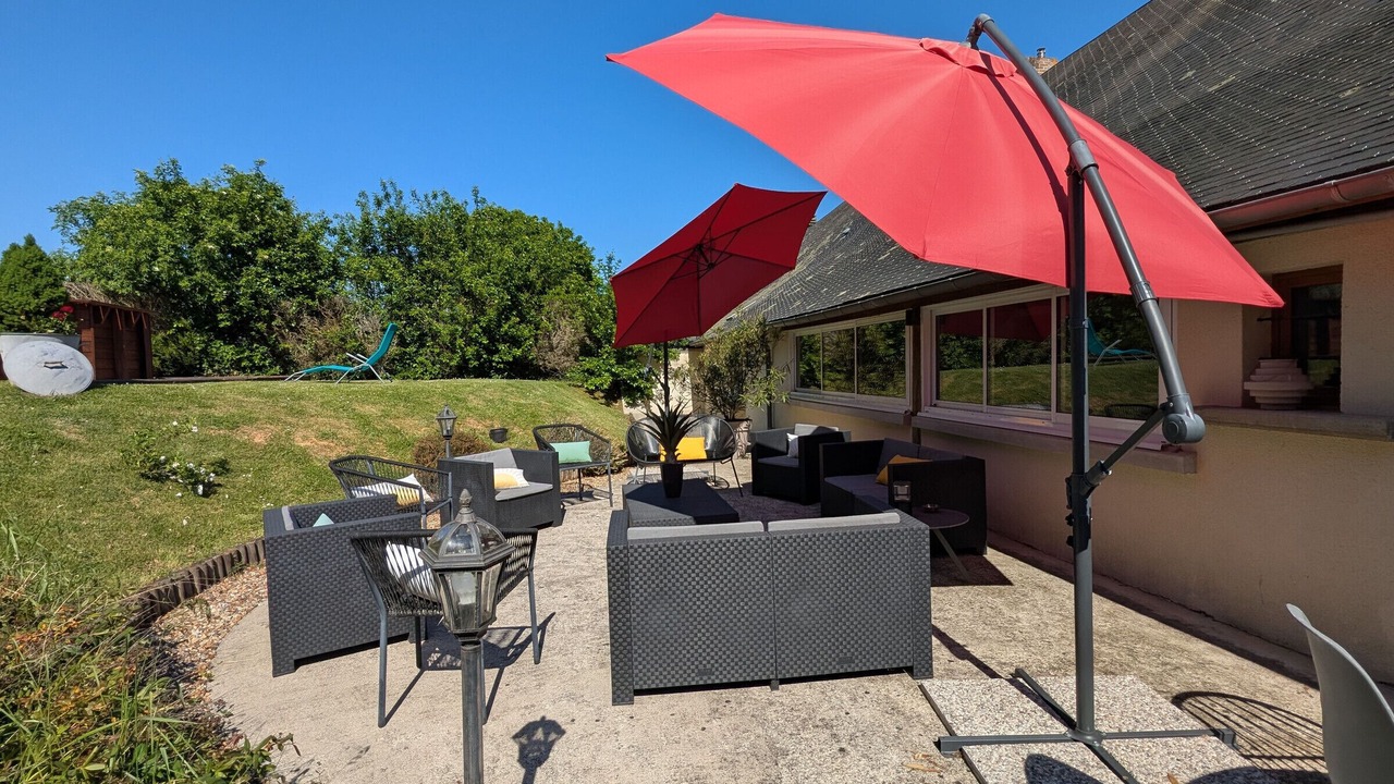 Photo of Patio Balcony in Rouvres-les-Bois