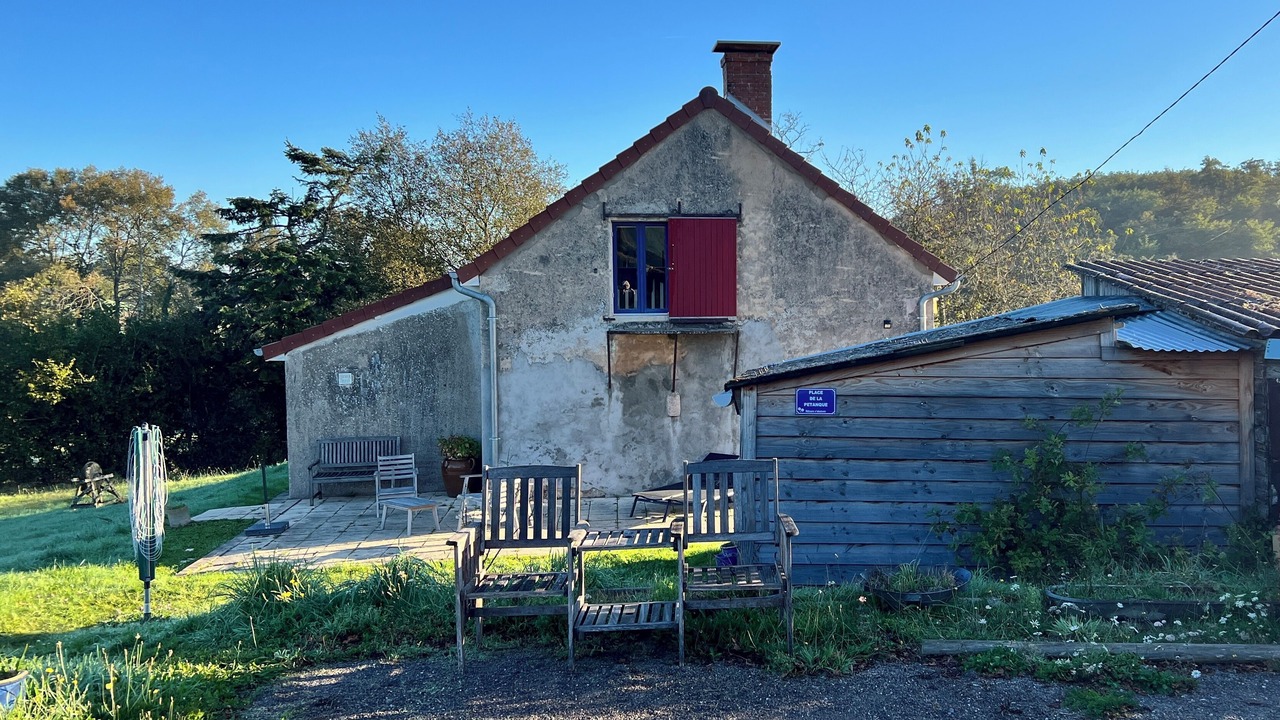 Photo of Outdoor in Issy-l'Eveque