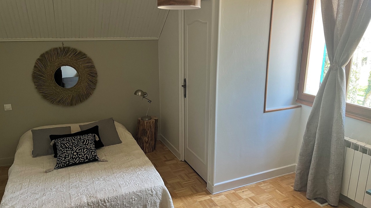 Photo of Bedroom in Saint-Florent-sur-Cher