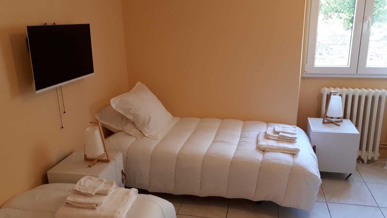 Photo of Bedroom in Feneu