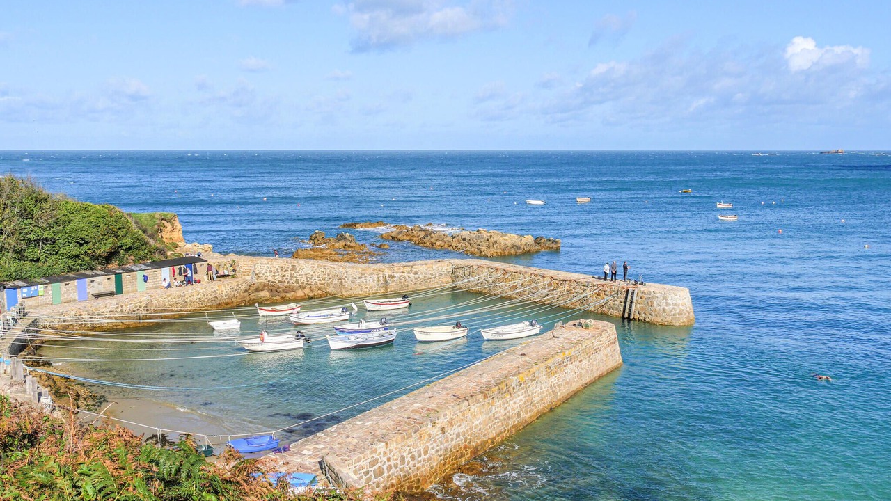 Photo of Others in Saint-Christophe-du-Foc