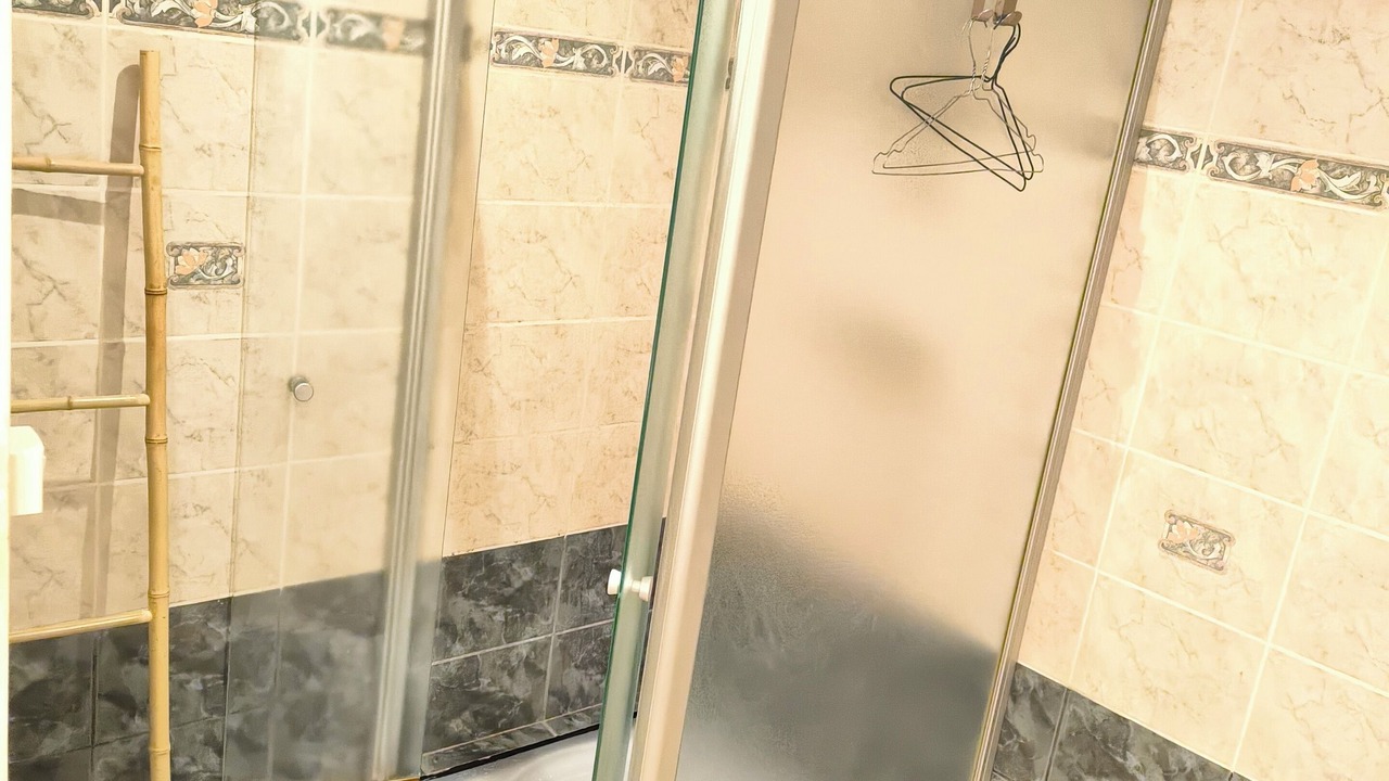 Photo of Bathroom in Moret-Loing-et-Orvanne