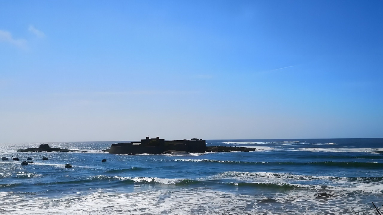 Photo of Others in Le Fort Bloque
