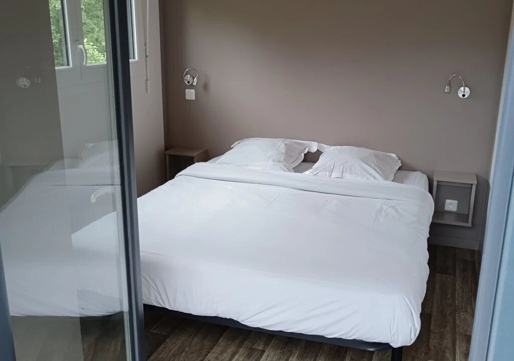 Photo of Bedroom in Malansac