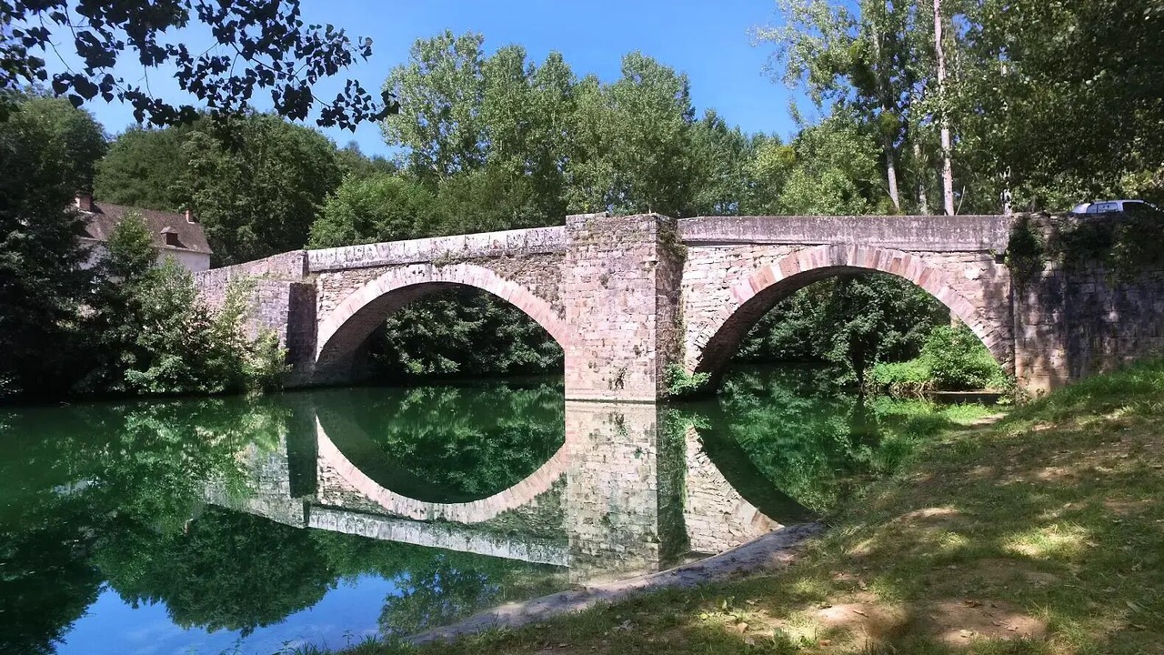 Photo of Others in Najac