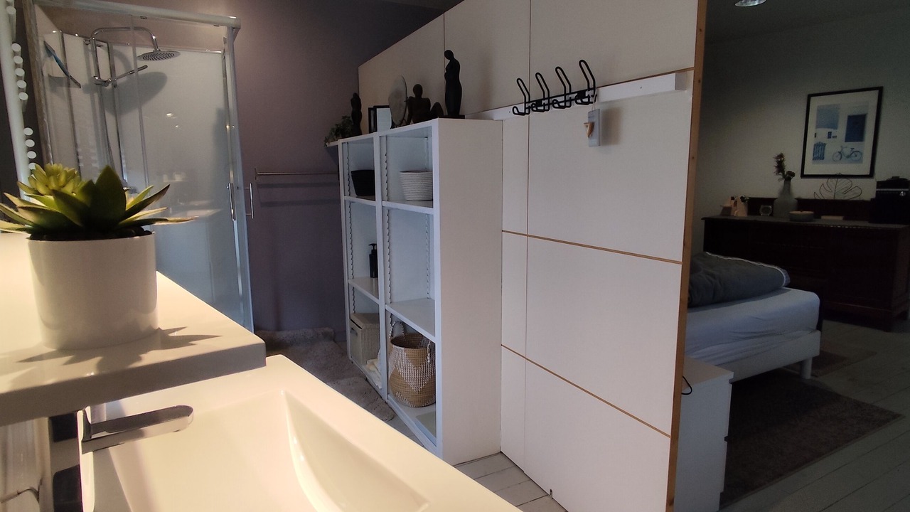 Photo of Bedroom in Saint-Brieuc