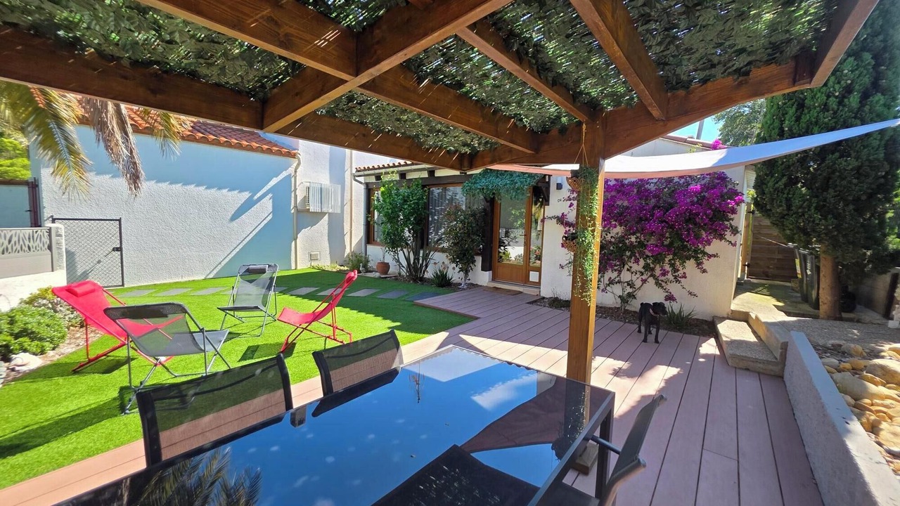 Photo of Outdoor in Bompas