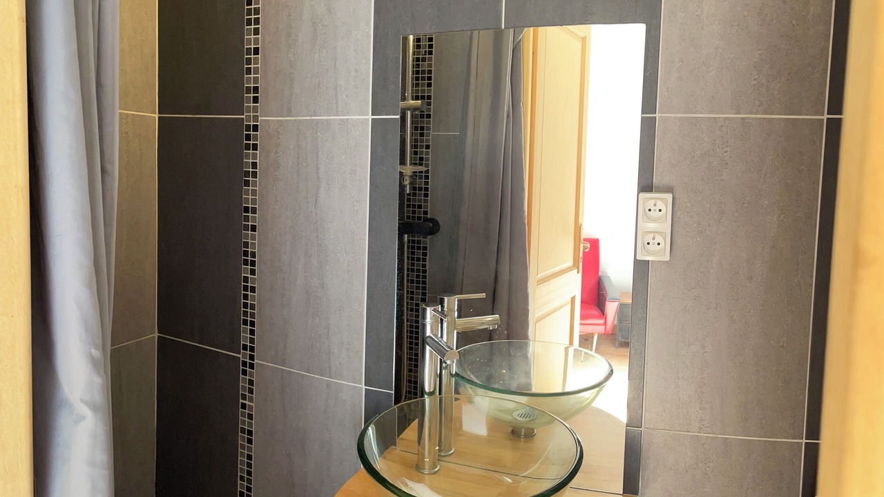 Photo of Bathroom in Passa