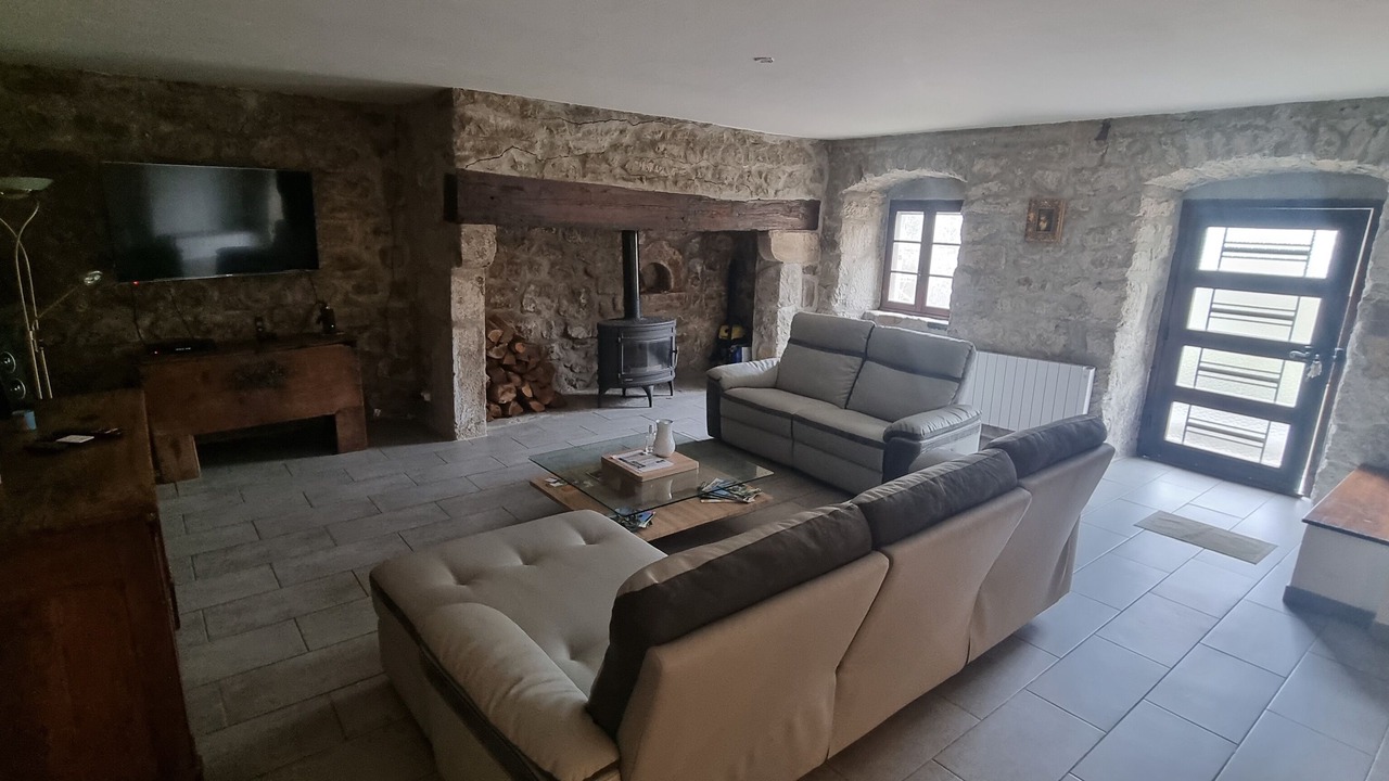 Photo of Livingroom in Usclades-et-Rieutord