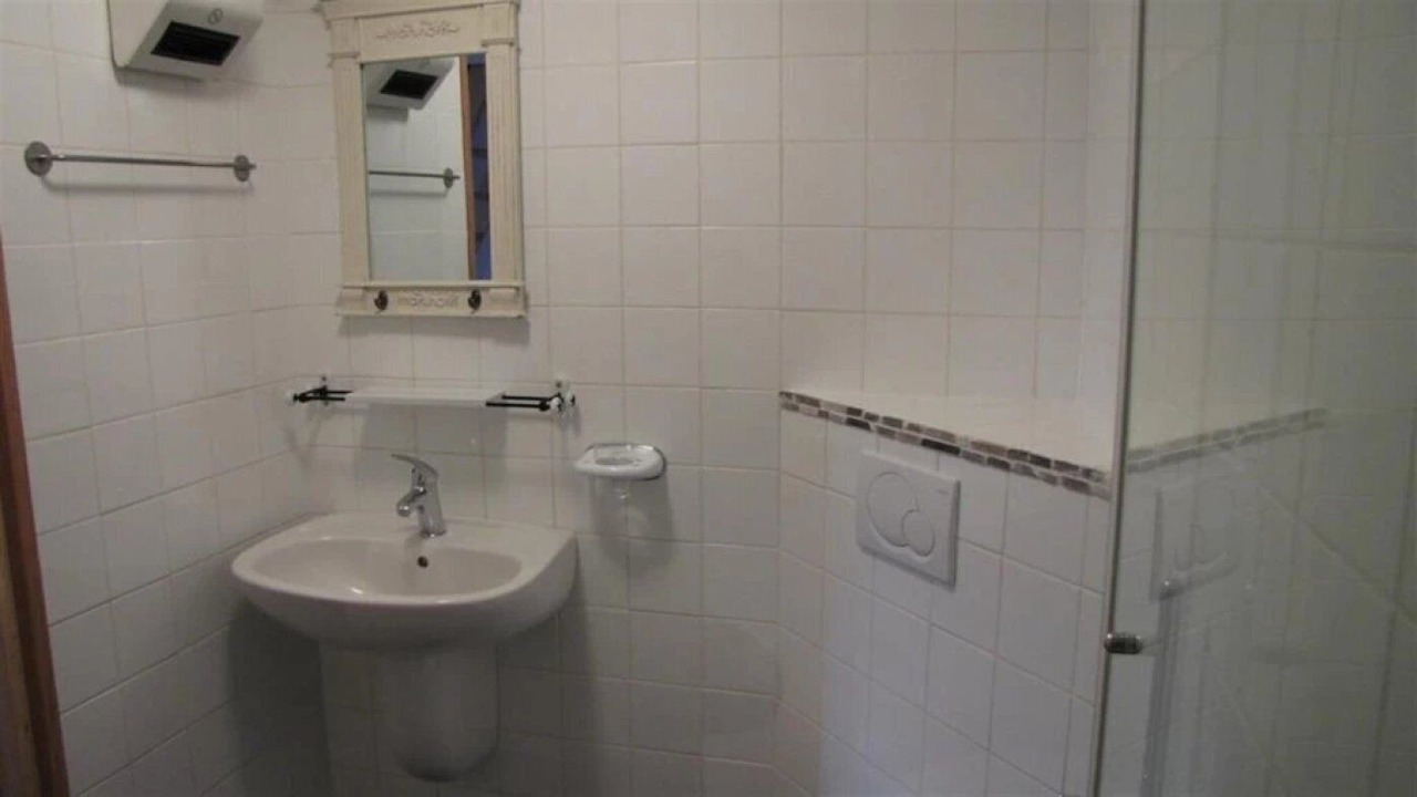Photo of Bathroom in Banes